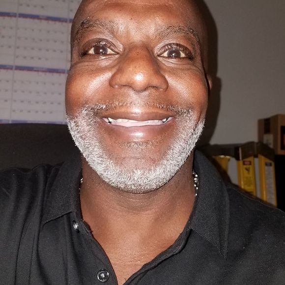 Meet your Posher, Randy - Picture 1 of 1